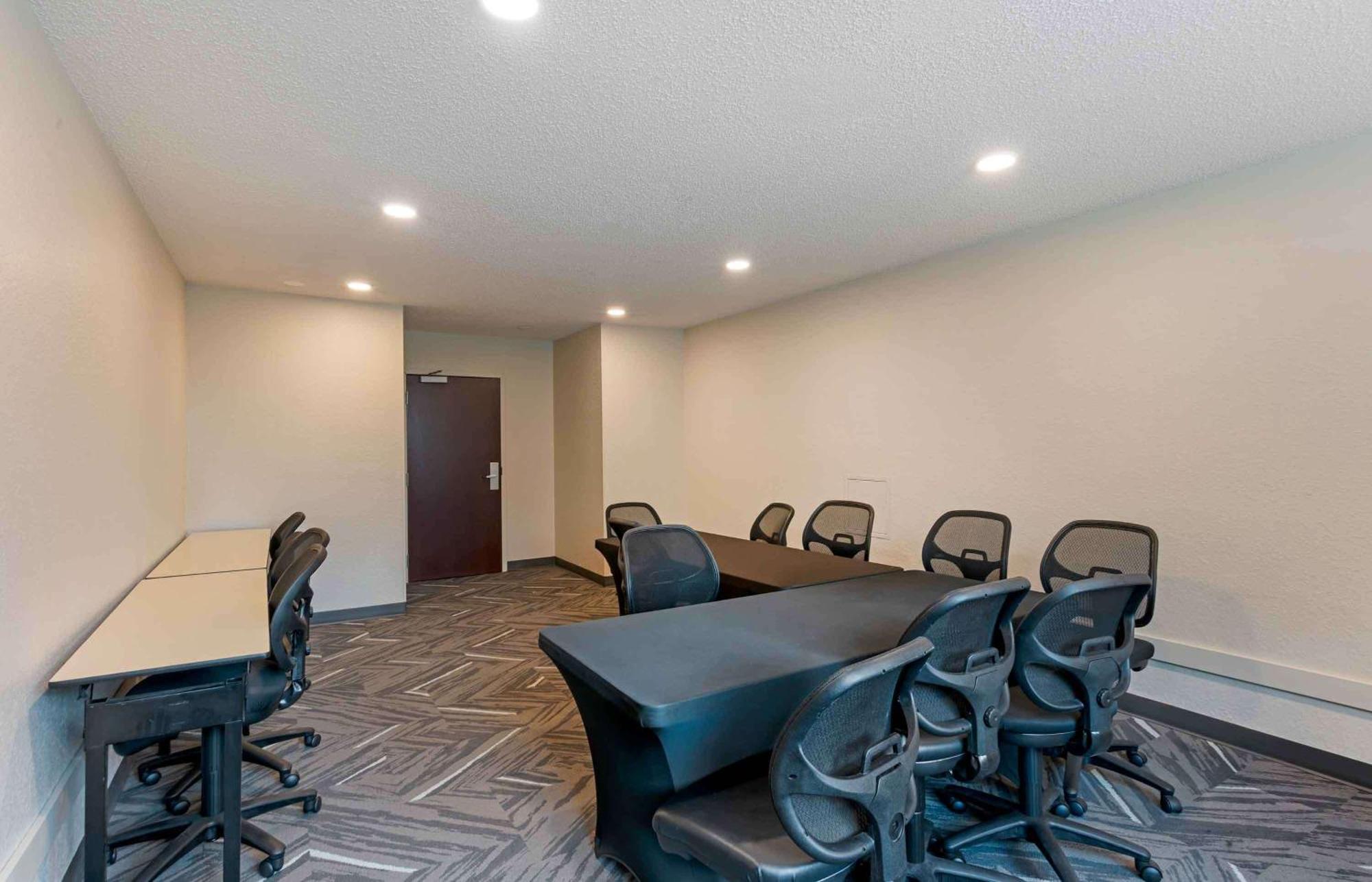 Extended Stay America Select Suites - Dallas - Farmers Branch Exterior photo